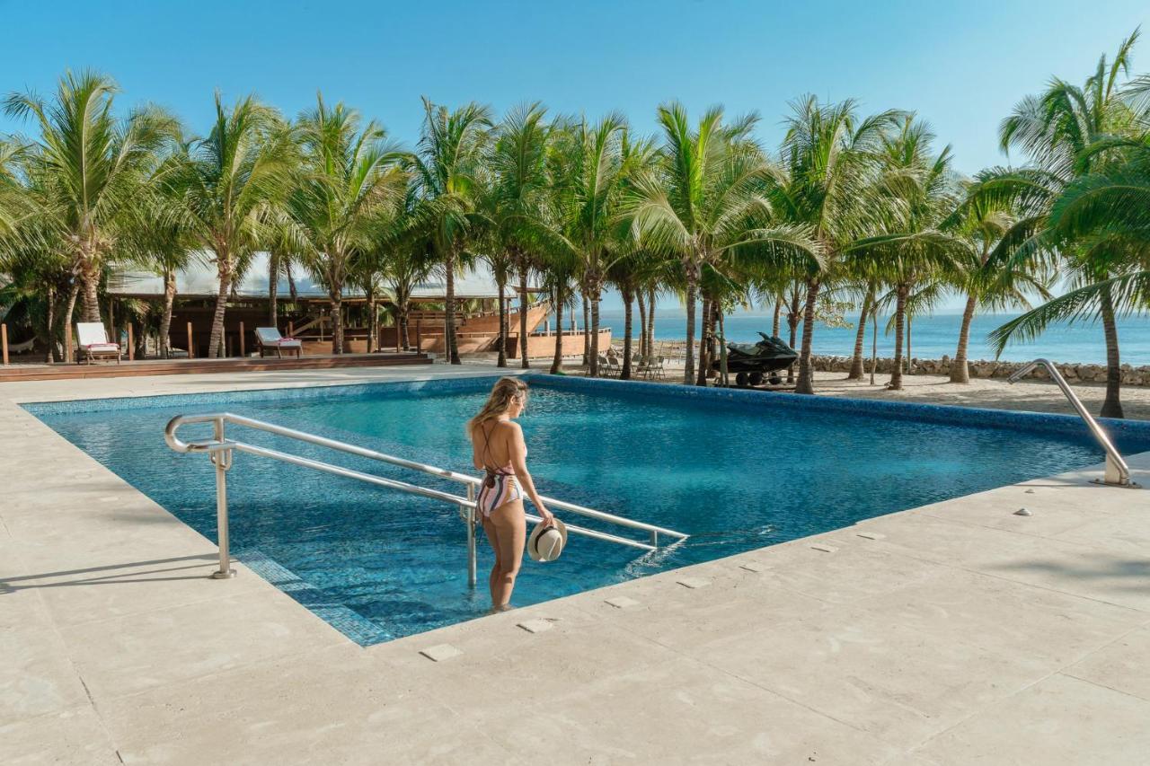 Castillete Hotel & Beach Club Tierra Bomba Exterior photo
